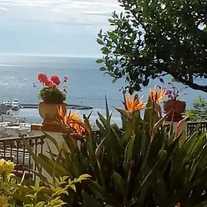 https://la-casa-del-sole-sanremo.hotelitalianriviera.com